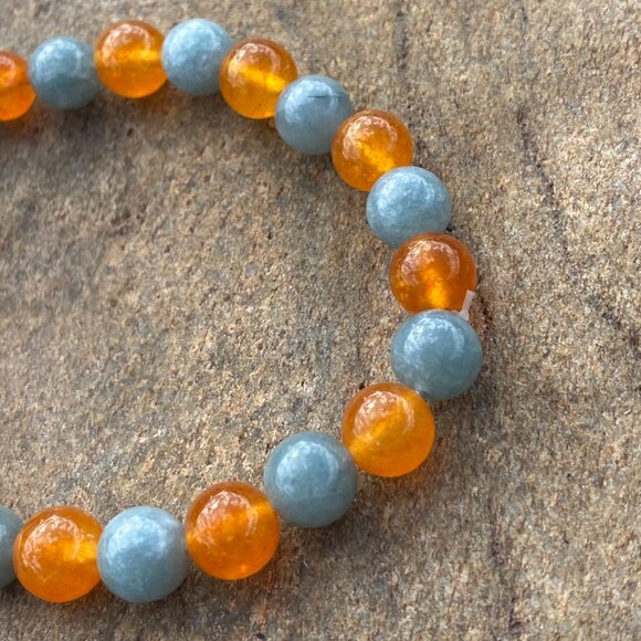 Wanderer and Gatherer Bracelet - Carnelian and Labradorite 6.5" SM / SM-MED - Picture 3 of 4